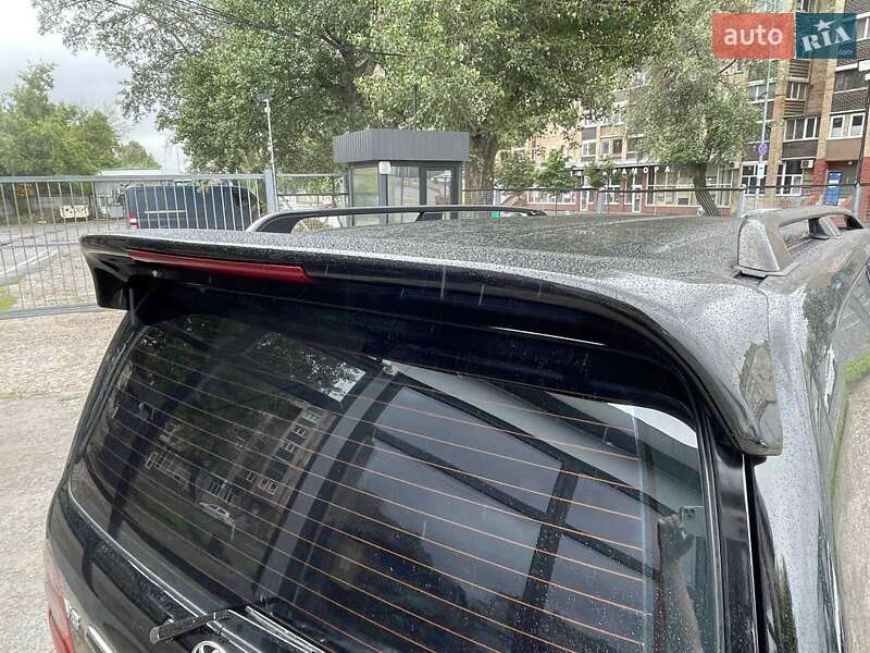 Внедорожник / Кроссовер Toyota Land Cruiser 2002 в Киеве