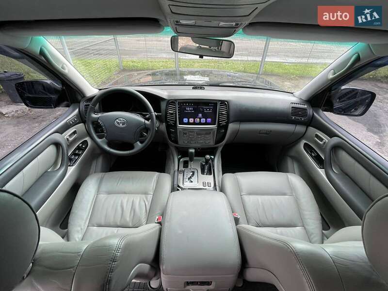 Внедорожник / Кроссовер Toyota Land Cruiser 2002 в Киеве