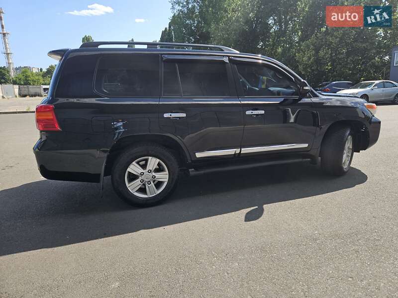 Внедорожник / Кроссовер Toyota Land Cruiser 2014 в Одессе