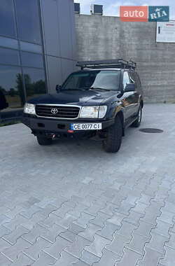 Внедорожник / Кроссовер Toyota Land Cruiser 2002 в Черновцах
