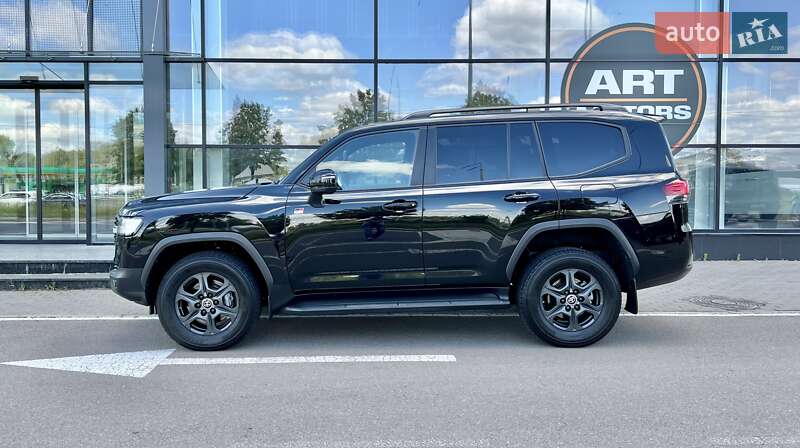 Внедорожник / Кроссовер Toyota Land Cruiser 2023 в Киеве