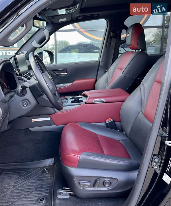 Внедорожник / Кроссовер Toyota Land Cruiser 2023 в Киеве
