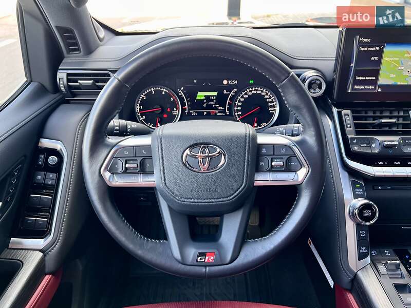 Внедорожник / Кроссовер Toyota Land Cruiser 2023 в Киеве
