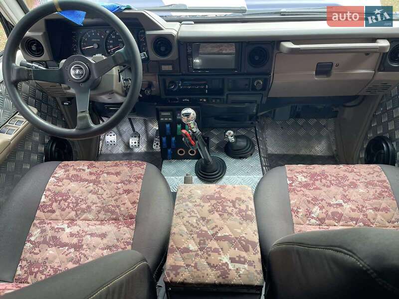 Внедорожник / Кроссовер Toyota Land Cruiser 2007 в Харькове