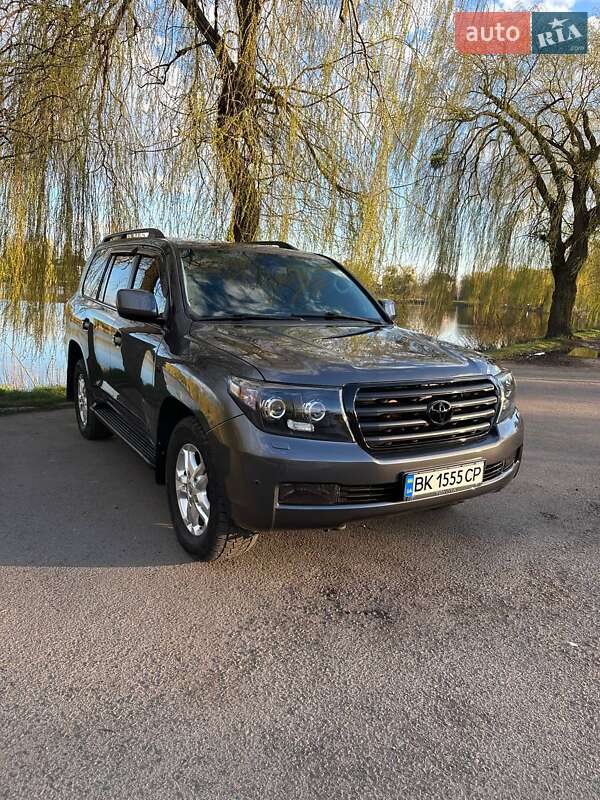 Внедорожник / Кроссовер Toyota Land Cruiser 2008 в Ровно фото 9 Внедорожник / Кроссовер Toyota Land Cruiser 2008 в Ровно