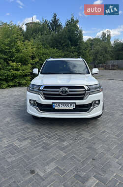 Внедорожник / Кроссовер Toyota Land Cruiser 2020 в Немирове