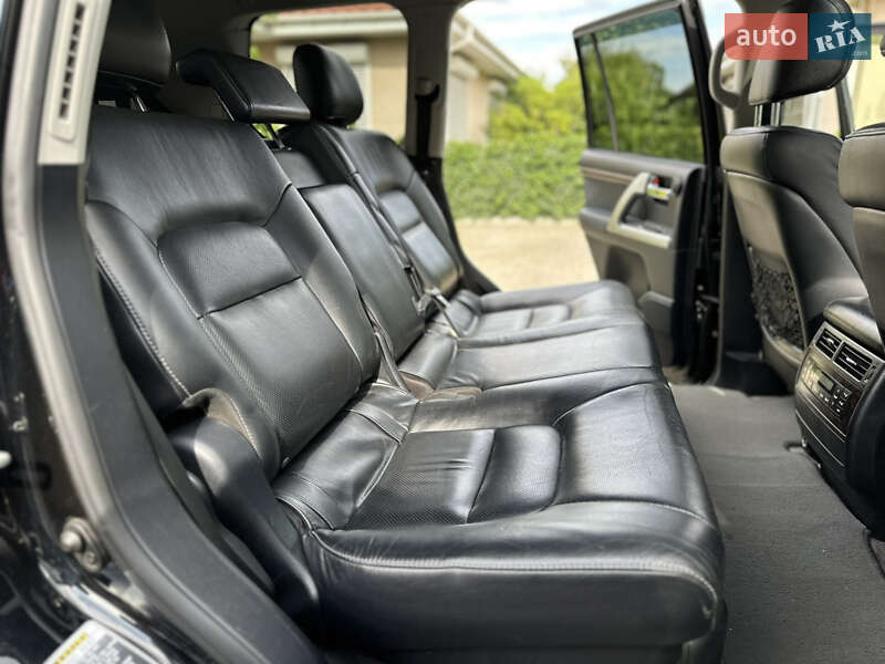 Внедорожник / Кроссовер Toyota Land Cruiser 2013 в Одессе