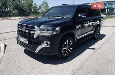 Внедорожник / Кроссовер Toyota Land Cruiser 2014 в Запорожье