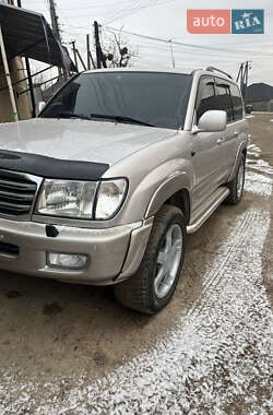 Позашляховик / Кросовер Toyota Land Cruiser 2003 в  фото 14 Позашляховик / Кросовер Toyota Land Cruiser 2003 в
