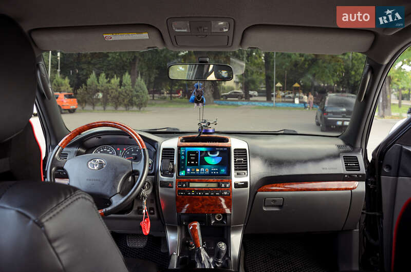 Внедорожник / Кроссовер Toyota Land Cruiser 2007 в Каменском