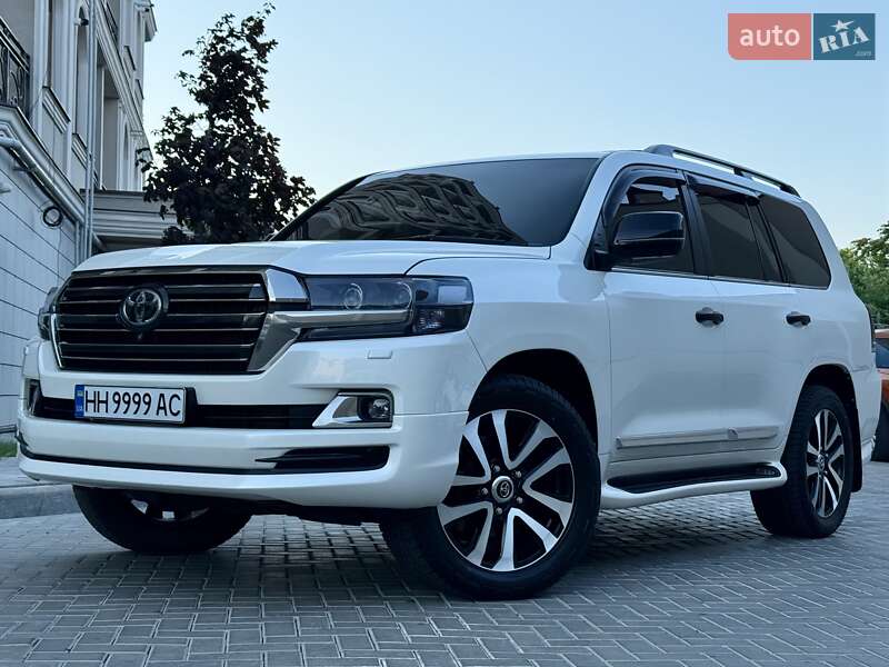 Toyota Land Cruiser 2018