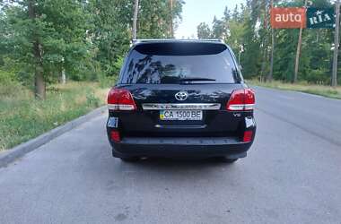 Внедорожник / Кроссовер Toyota Land Cruiser 2011 в 