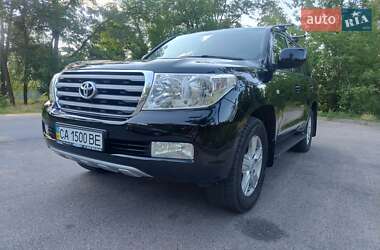 Внедорожник / Кроссовер Toyota Land Cruiser 2011 в 