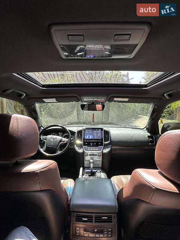 Внедорожник / Кроссовер Toyota Land Cruiser 2020 в Одессе фото 19 Внедорожник / Кроссовер Toyota Land Cruiser 2020 в Одессе