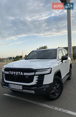 Внедорожник / Кроссовер Toyota Land Cruiser 2022 в 