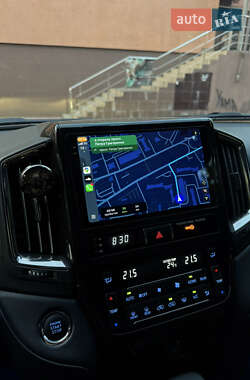 Внедорожник / Кроссовер Toyota Land Cruiser 2020 в 