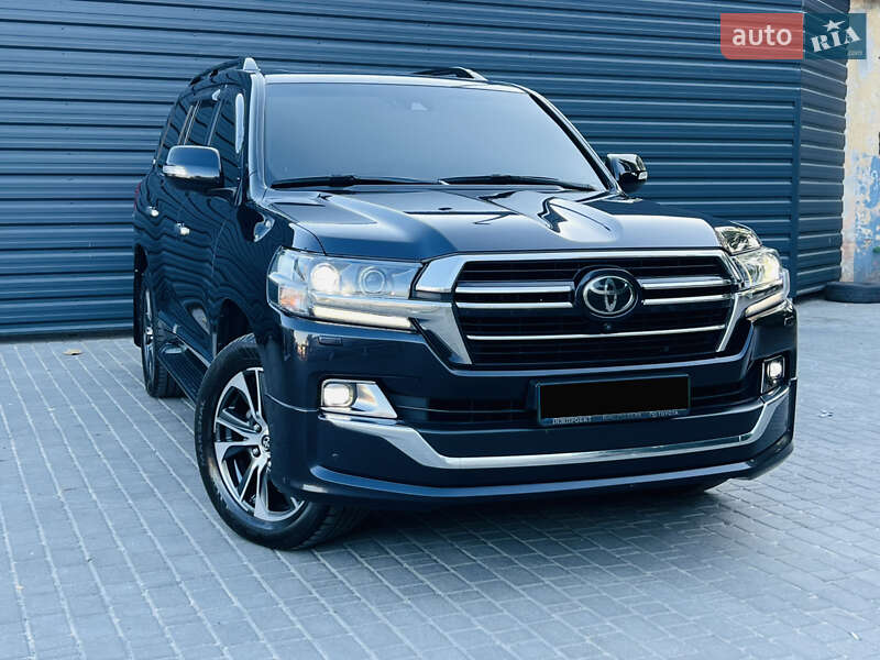 Toyota Land Cruiser 2020