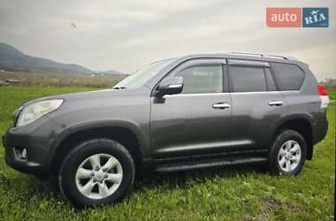 Позашляховик / Кросовер Toyota Land Cruiser 2013 в Одесі