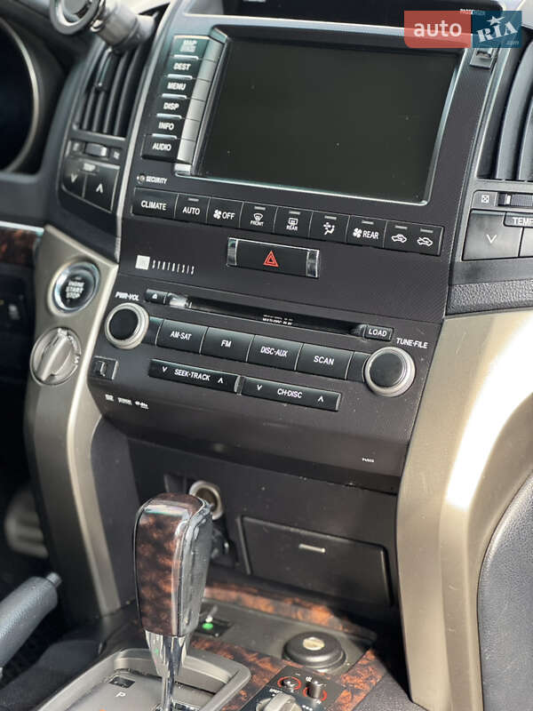 Внедорожник / Кроссовер Toyota Land Cruiser 2008 в Киеве фото 11 Внедорожник / Кроссовер Toyota Land Cruiser 2008 в Киеве