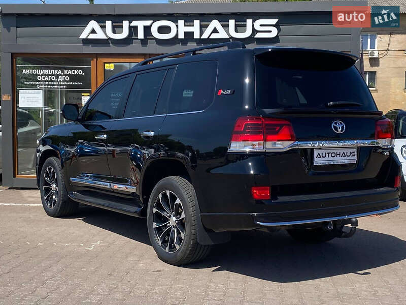 Внедорожник / Кроссовер Toyota Land Cruiser 2020 в Житомире