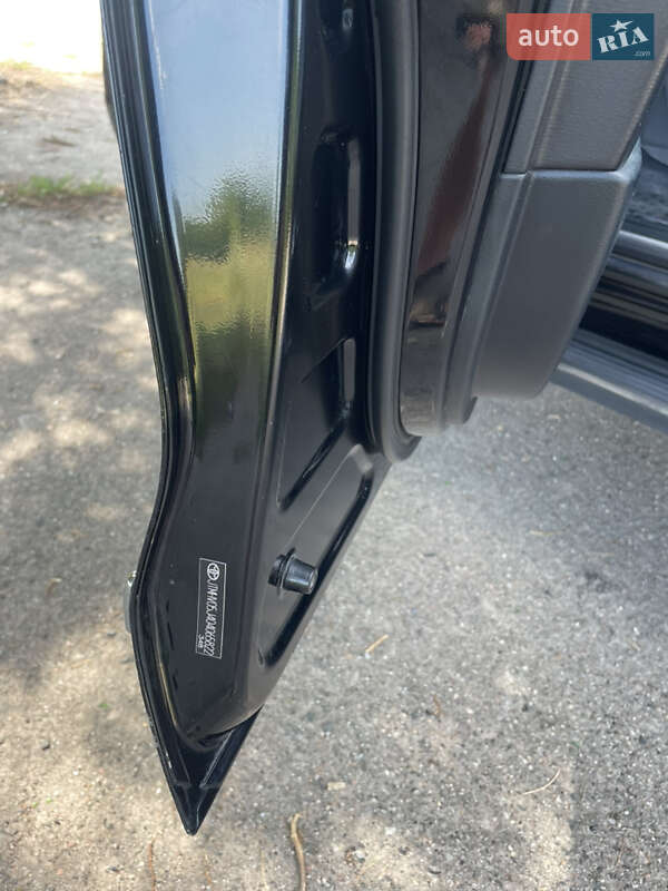 Позашляховик / Кросовер Toyota Land Cruiser 2011 в Лубнах фото 30 Позашляховик / Кросовер Toyota Land Cruiser 2011 в Лубнах