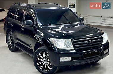Внедорожник / Кроссовер Toyota Land Cruiser 2011 в Киеве
