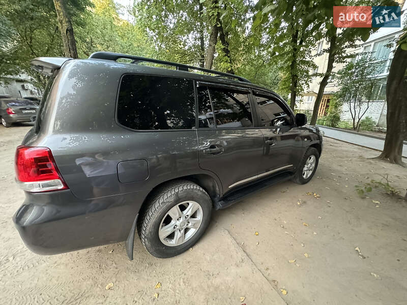 Позашляховик / Кросовер Toyota Land Cruiser 2011 в Львові фото 59 Позашляховик / Кросовер Toyota Land Cruiser 2011 в Львові