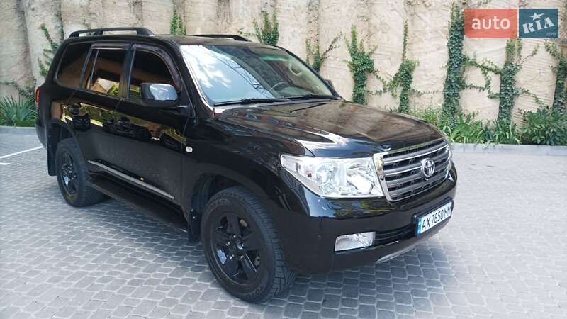 Позашляховик / Кросовер Toyota Land Cruiser 2008 в Вінниці