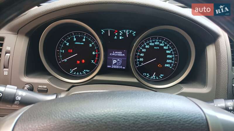 Позашляховик / Кросовер Toyota Land Cruiser 2008 в Вінниці