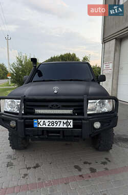 Внедорожник / Кроссовер Toyota Land Cruiser 2007 в Снятине
