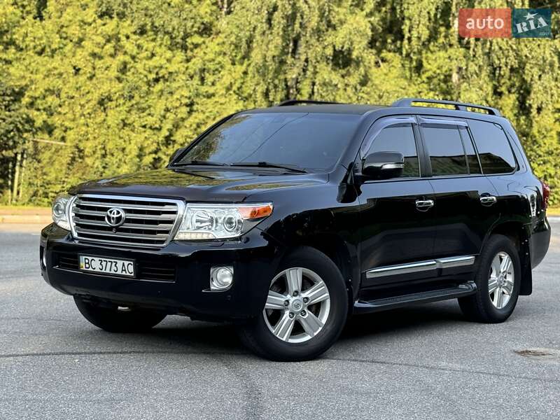 Позашляховик / Кросовер Toyota Land Cruiser 2014 в Трускавці фото 85 Позашляховик / Кросовер Toyota Land Cruiser 2014 в Трускавці