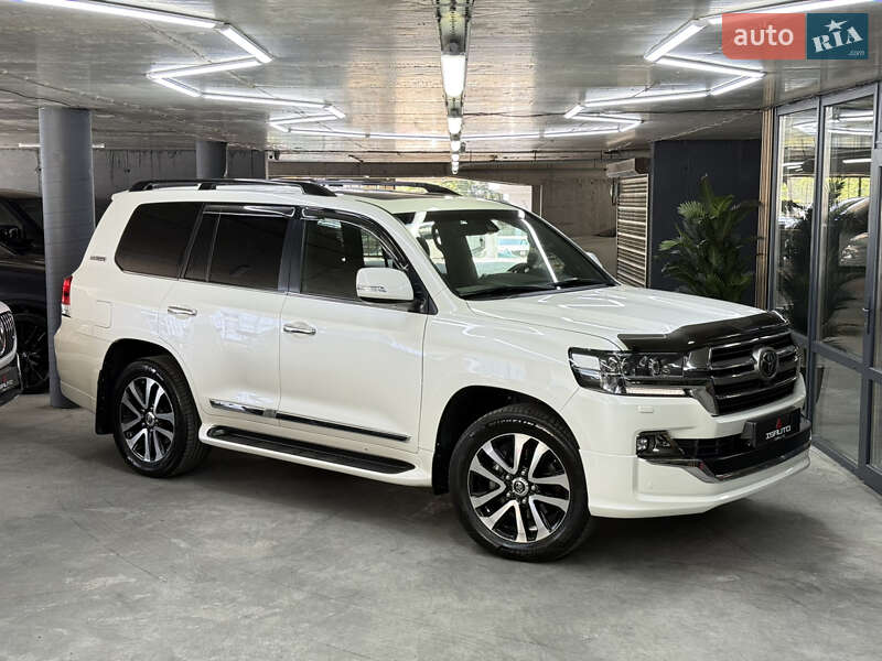Toyota Land Cruiser 2019