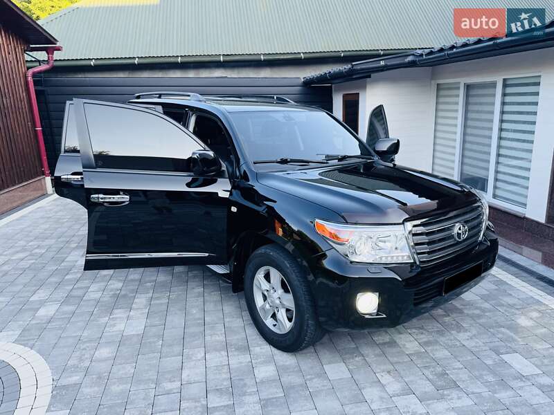 Внедорожник / Кроссовер Toyota Land Cruiser 2012 в Нижней Апше фото 129 Внедорожник / Кроссовер Toyota Land Cruiser 2012 в Нижней Апше