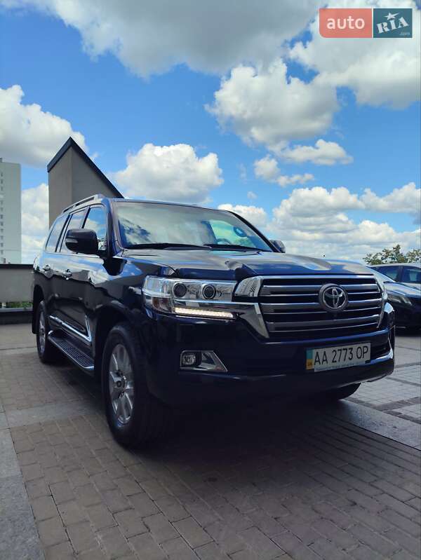 Позашляховик / Кросовер Toyota Land Cruiser 2016 в Києві фото 6 Позашляховик / Кросовер Toyota Land Cruiser 2016 в Києві