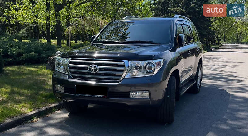 Внедорожник / Кроссовер Toyota Land Cruiser 2011 в Киеве фото 3 Внедорожник / Кроссовер Toyota Land Cruiser 2011 в Киеве
