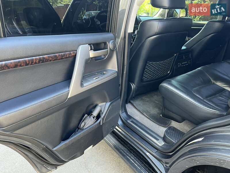 Внедорожник / Кроссовер Toyota Land Cruiser 2011 в Киеве фото 38 Внедорожник / Кроссовер Toyota Land Cruiser 2011 в Киеве