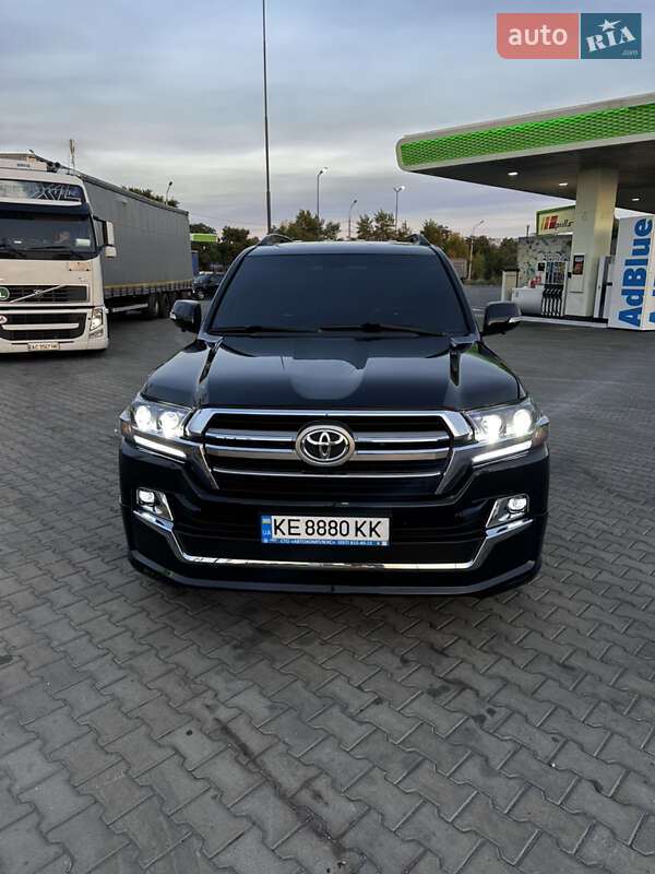 Позашляховик / Кросовер Toyota Land Cruiser 2008 в Дніпрі