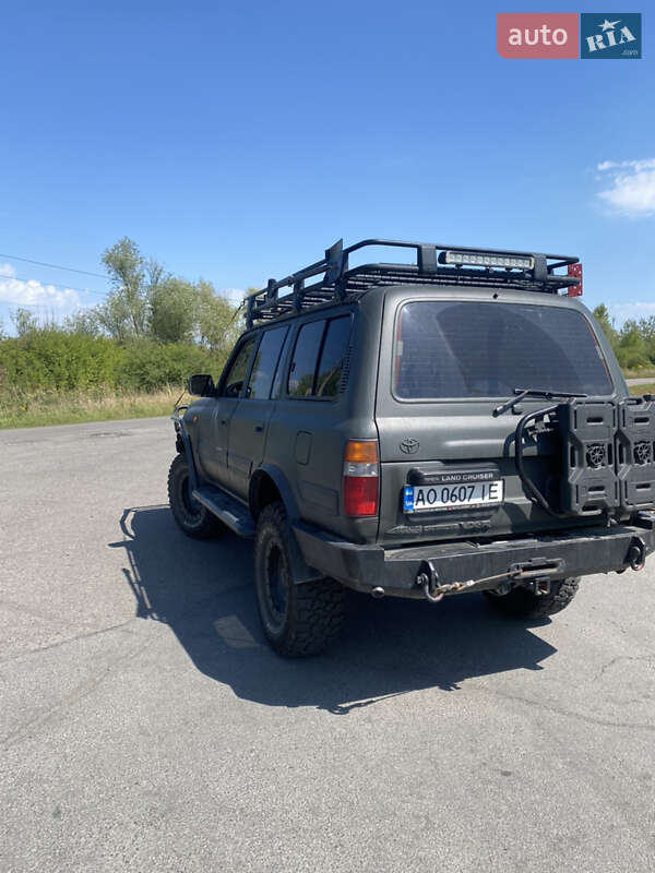 Внедорожник / Кроссовер Toyota Land Cruiser 1996 в Сваляве фото 16 Внедорожник / Кроссовер Toyota Land Cruiser 1996 в Сваляве