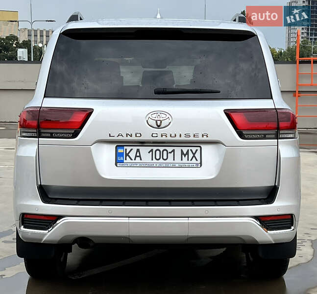 Внедорожник / Кроссовер Toyota Land Cruiser 2022 в Киеве