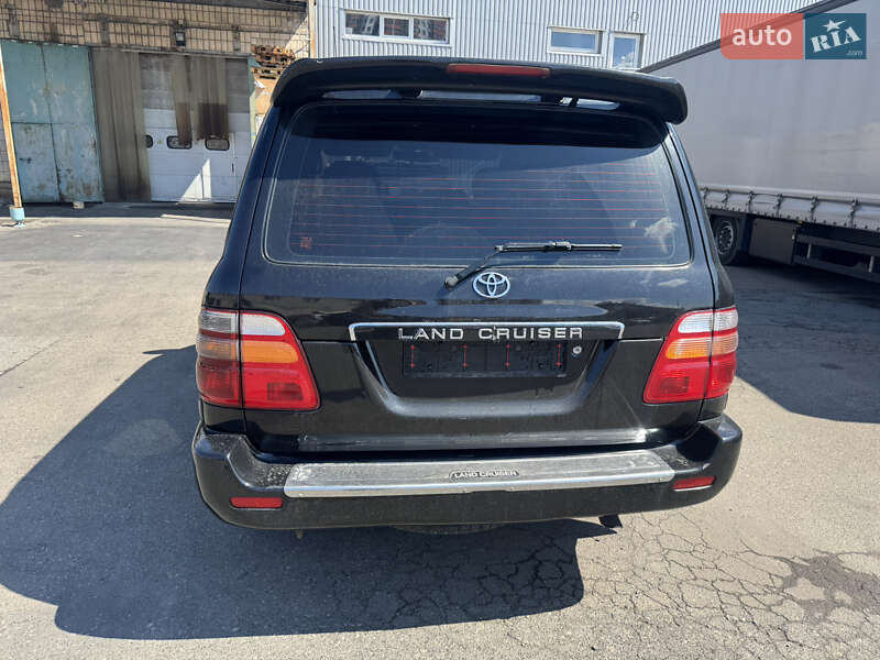 Внедорожник / Кроссовер Toyota Land Cruiser 1999 в Киеве