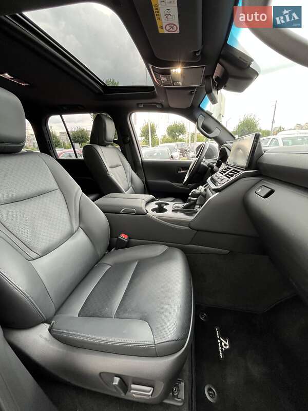 Внедорожник / Кроссовер Toyota Land Cruiser 2021 в Киеве