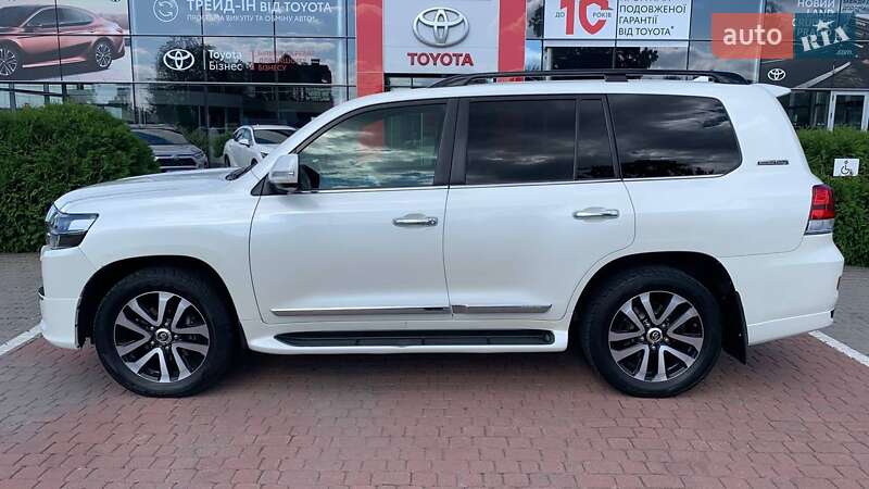 Внедорожник / Кроссовер Toyota Land Cruiser 2019 в Хмельницком