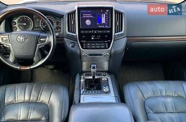 Внедорожник / Кроссовер Toyota Land Cruiser 2019 в 