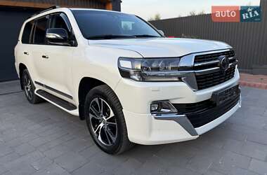 Позашляховик / Кросовер Toyota Land Cruiser 2020 в Луцьку
