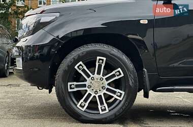 Позашляховик / Кросовер Toyota Land Cruiser 2008 в 