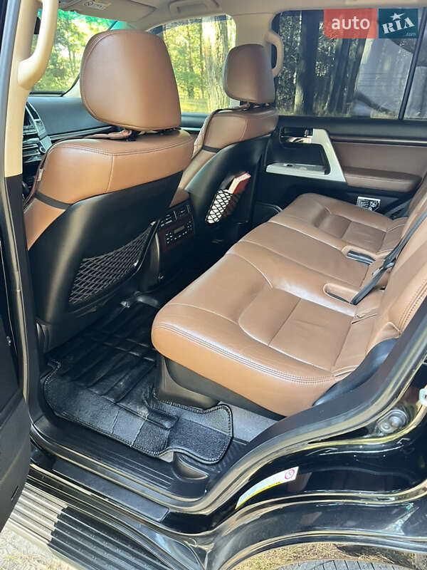 Внедорожник / Кроссовер Toyota Land Cruiser 2014 в Нежине