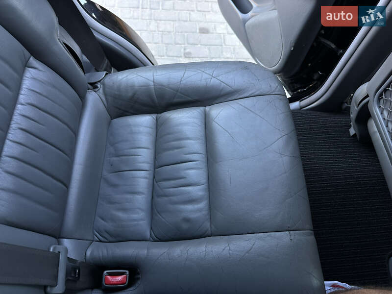 Внедорожник / Кроссовер Toyota Land Cruiser 2002 в Одессе