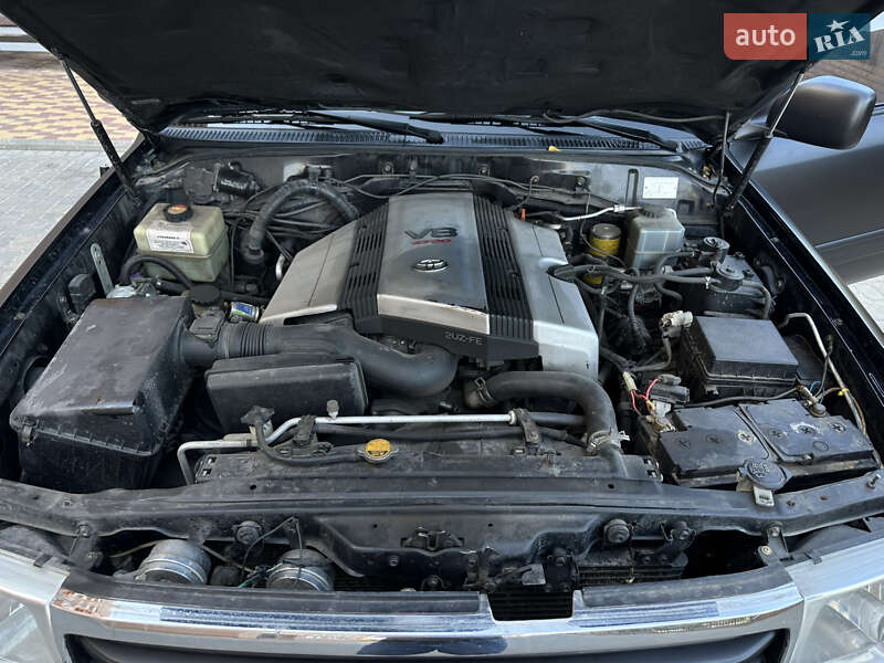 Внедорожник / Кроссовер Toyota Land Cruiser 2002 в Одессе