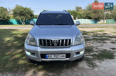 Внедорожник / Кроссовер Toyota Land Cruiser 2005 в Краснограде