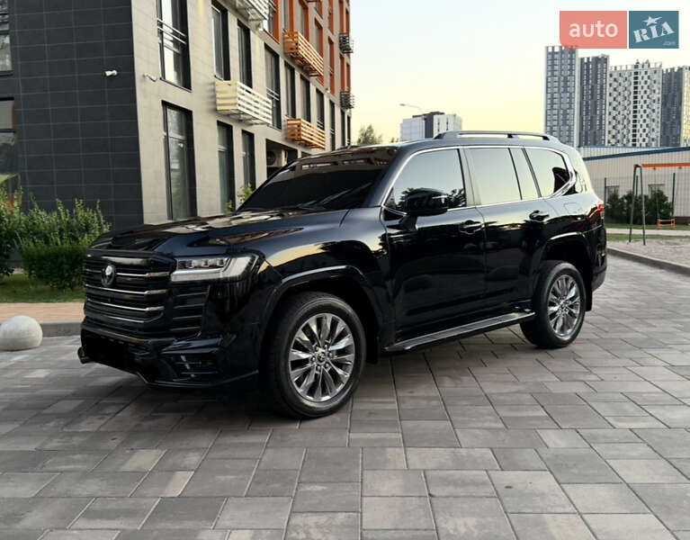 Внедорожник / Кроссовер Toyota Land Cruiser 2021 в Киеве